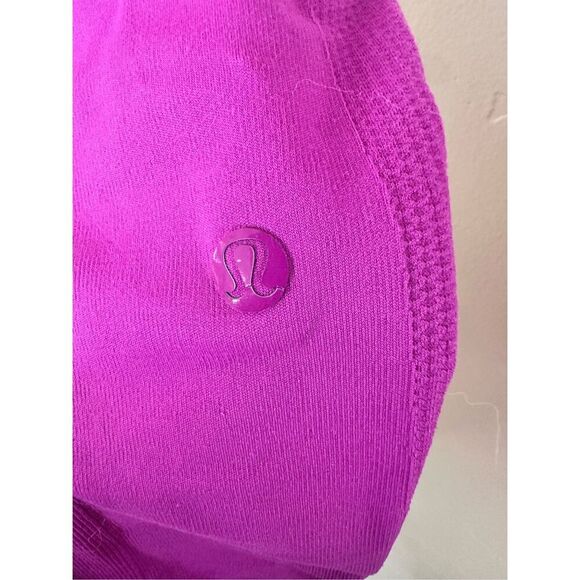 Lululemon High Rise Magenta Leggings Size 4 - Picture 2 of 4